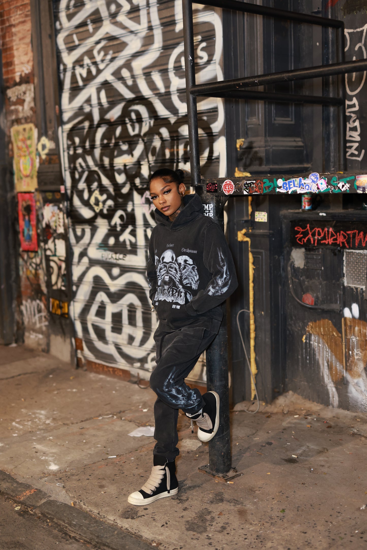 Death B4 Dishonor sweatpants